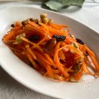 "にんじん嫌いがペロリ" キャロットラペ
