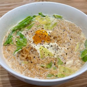 kimiの作ってみた!投稿(春キャベツ入り♪ミルクチキンラーメン)