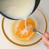 お手軽プリンタルト♩パイシートで簡単！混ぜて焼くだけの工程6