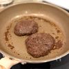 秋に食べたい♩【とろ〜り月見バーガー】の工程3