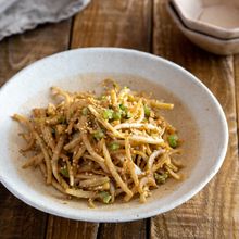 大根の皮のきんぴら。簡単♪和風の副菜、作り置きに！