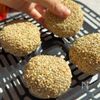 もちもち♪豆腐で作るごま団子の工程4
