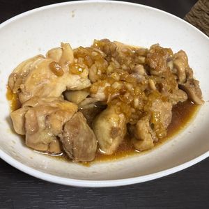 ぴまの作ってみた!投稿(ご飯が止まらない！「特製玉ねぎソース」の絶品鶏ももステーキ)