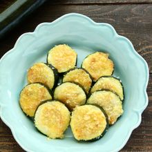 「ズッキーニのマヨチーズ焼き」切って焼くだけ!