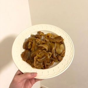 kanaの作ってみた!投稿(定食屋さん風《豚こまと新玉ねぎのスタミナ炒め》)