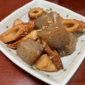 りんごの作ってみた!投稿(【こんにゃくとちくわの甘辛煮】すぐできて作り置きにも◎)