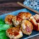 男子ウケ抜群！焼くだ簡単【オーロラチーズの豚こま丸め焼き】