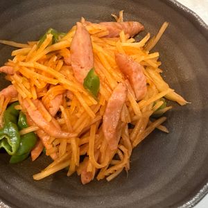 99の作ってみた!投稿(ハマる美味しさ♡じゃがいものナポリタン風きんぴら)