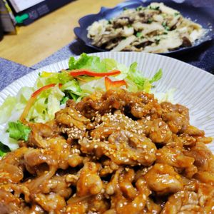 ヴェルの作ってみた!投稿(豚こまで♪ヤンニョムポーク)