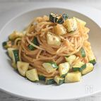 シンプルだけどこれがおいしい！ズッキーニのペペロンチーノ