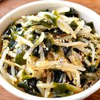 【もやしとわかめの旨ナムル】レンジで完結！5分副菜♡