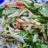 三つ葉とカニカマ、もやしの塩昆布和えの工程5