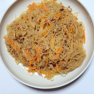 ふうかの作ってみた!投稿(ボリューム満点！美味しさ満点！ワンパンで作るチャプチェ)