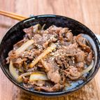 ガッツリ大満足な「牛焼肉丼」