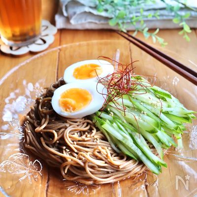 ひんやり美味しいビビン蕎麦（そば）
