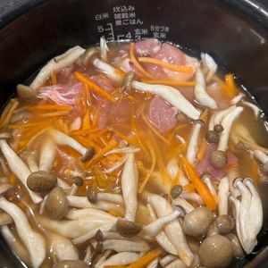 738829の作ってみた!投稿(【鶏肉ときのこの炊き込みご飯】最高峰の美味しさ☆うま味♬)