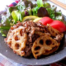 ご飯が進む♡『蓮根と牛肉のガーリック醤油炒め』