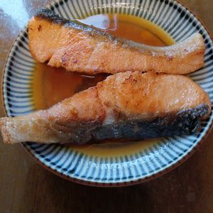 907307の作ってみた!投稿(【鮭のムニエル*レモンバター醤油】食べてびっくりの美味さ!)