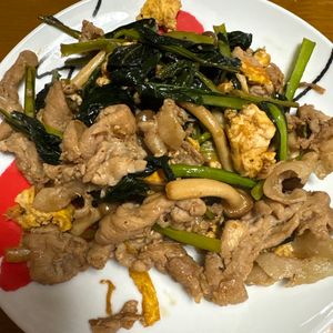1015810の作ってみた!投稿(豚肉と小松菜と卵のオイスター炒め)