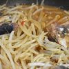 【サバの味噌煮缶ともやしのピリ辛さっと煮】材料3つで節約にもの工程2