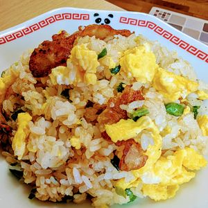 まゆのの作ってみた!投稿(【豚がカリカリでガツンと旨い肉炒飯】味つけはやっぱりこれ)