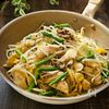 手早く8分満足の一皿★やわらかささみとシャキシャキ野菜の卵炒