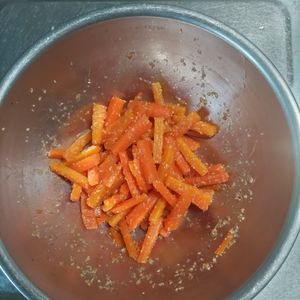 KUMIKOの作ってみた!投稿(【にんじんのごまあえ】お弁当にも！)