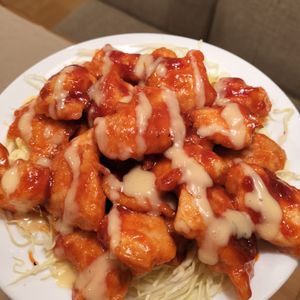 232088の作ってみた!投稿(行列のできる定食屋さんの🍚ヤンニョムマヨのエビチリ定食🤩)