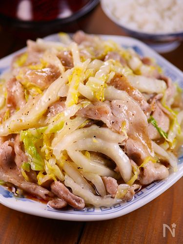 【15分で簡単】白菜レシピ10選|白菜×お肉のメインおかずから、サラダ、スープまで