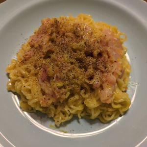 たりおの作ってみた!投稿(袋麺で即席カルボナーラ！#ワンポットパスタ)