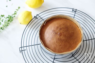簡単でおしゃれ タイムとレモンのネイキッドケーキ By 大迫 祐子 レシピサイト Nadia ナディア プロの料理家のおいしいレシピ