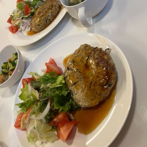 ずんずんの作ってみた!投稿(【ひじきの豆腐ハンバーグ】節約&ヘルシー★)
