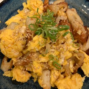 ぐ〜たら子の作ってみた!投稿(【包丁いらず】ちくわと卵の甘辛炒め)