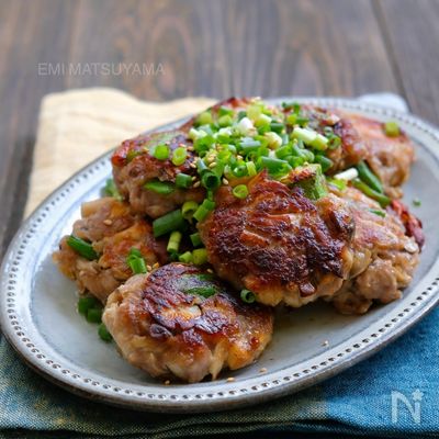 ゴロっとオクラとしめじの和風豚バーグ