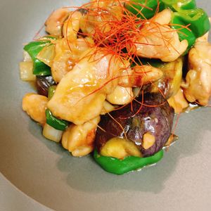 りんの作ってみた!投稿(野菜たっぷり♪【鶏肉、なす、ピーマンの甘酢あん炒め】)
