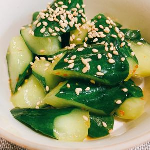 りんの作ってみた!投稿(きゅうりのピリ辛白だし漬け♩ 食材1つ！2Step！お漬物)
