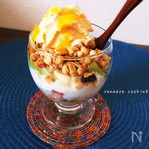 美味しすぎるぅ グラノラミニパフェ By Aya レシピサイト Nadia ナディア プロの料理家のおいしいレシピ