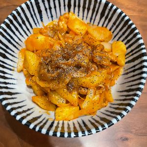 1169387の作ってみた!投稿(ご飯にもパンにも合う♪『豚こまと新じゃがのBBQソテー』)