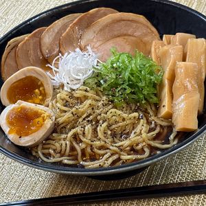 楽ラク手抜キッチン🐶🐾の作ってみた!投稿(暑さを吹き飛ばす！10分で完成【冷やし醤油ラーメン】)
