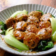 〈くらし薬膳〉黒きくらげ入り肉団子の旨煮