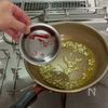 【再現】洋麺屋五右衛門の!Wガーリックペペロンチーノ♪の工程3