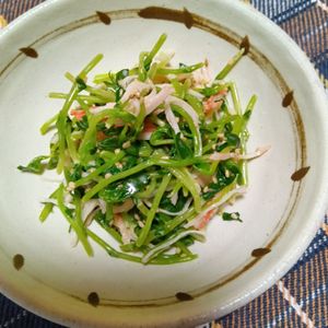 RON♪RONの作ってみた!投稿(『5分で出来る』豆苗とかにかまのマヨ和え)