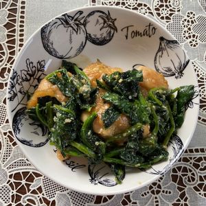 万福の作ってみた!投稿(【ほうれん草とごまみそチキン】鶏むねしっとり♡ご飯進む♡)