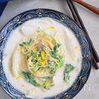 フライパンひとつで！七草とベーコンの豆乳スープパスタ