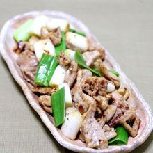 鶏せせり肉ともも肉の塩麹焼き