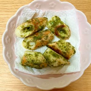 ありみの作ってみた!投稿(お弁当&副菜に♪調味料オール2で簡単!『ちくわの磯辺焼き』)