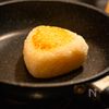 うま味たっぷり！焼きおにぎりとしらすの贅沢だし茶漬けの工程2