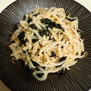 8823の作ってみた!投稿(速攻であと一品‼︎『レンジで簡単 もやしと韓国海苔のナムル』)