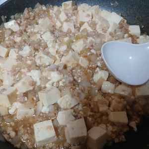 たぬきパパの作ってみた!投稿(10分で完成♪子どもも大好き辛くない『麻婆豆腐』)