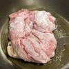 【ピザ風チキン】鶏もも肉のイタリアンガッツリアレンジの工程1